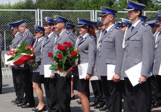 Święto Policji 2013 w Radomsku - uroczysty apel przed KPP