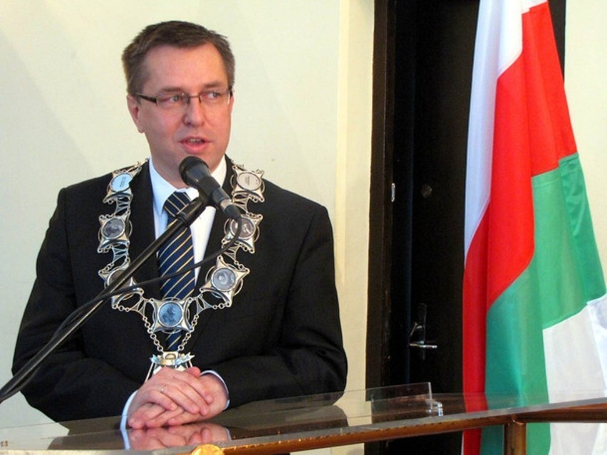 Piła: oświadczenia majątkowe prezydenta Głowskiego i wiceprezydentów
