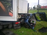 Dwa samochody zderzyły się na trasie Wrocław - Świdnica. 4 osoby zostały ranne [ZDJĘCIA]