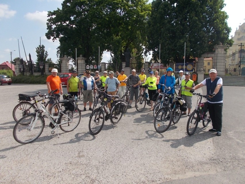 Duża grupa turystów uczestniczyła w sobotę, 26 czerwca, w...