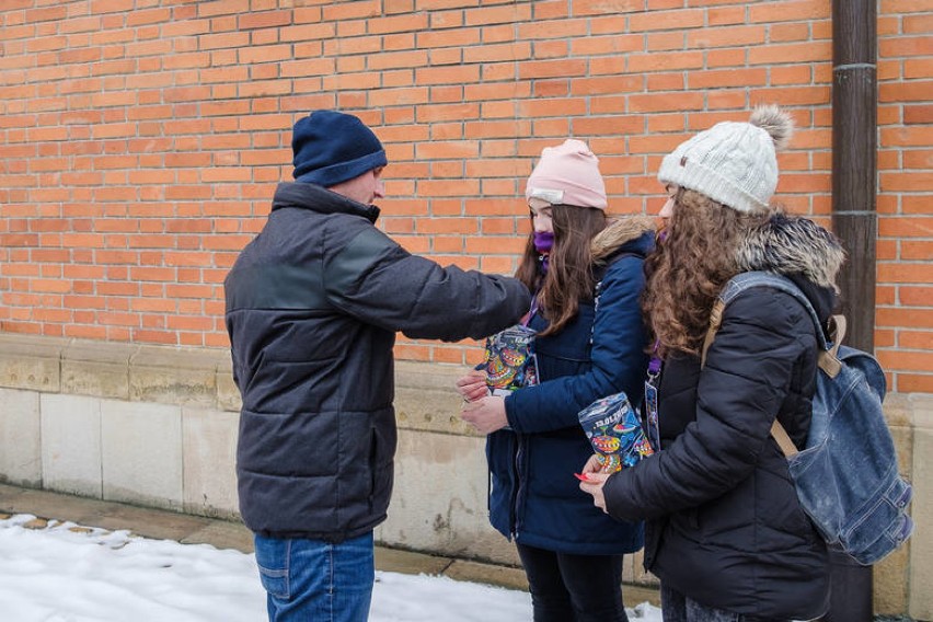 WOŚP 2019. Mieszkańcy Tarnowa bardzo hojni podczas wielkiej orkiestry serc