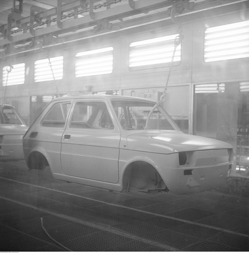 19 lat temu zakończyła się produkcja Fiata 126. Zobacz archiwalne zdjęcia