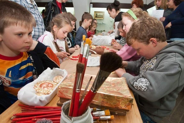 Dzieci będą mogły w wakacje poznać tajemnice wałbrzyskiego muzeum.