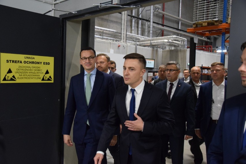 Premier Mateusz Morawiecki w Częstochowie. Odwiedził centralną siedzibę firmy X-Kom i Złotą Górę [ZDJĘCIA]