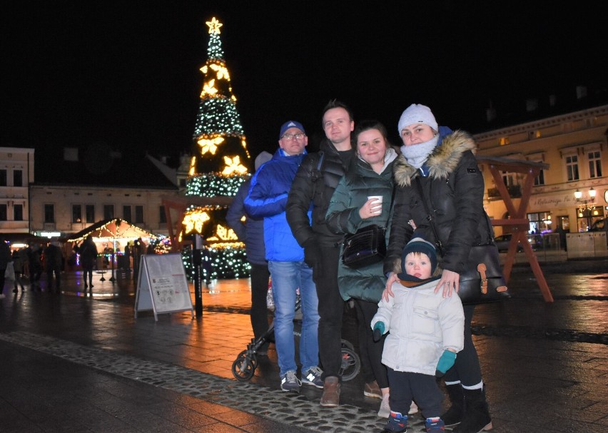 Na Rynku w Oświęcimiu trwa Jarmark Bożonarodzeniowy