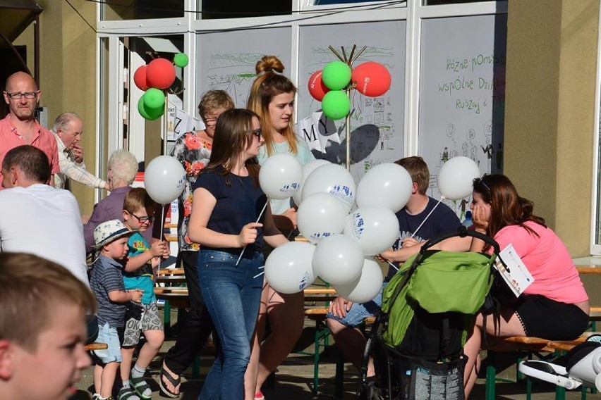 Piknik sąsiedzki w Chodzieży: Zabawa i rozmowy o...