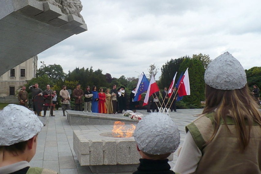 "Możesz wprawdzie dopuścić się na zakładnikach wiarołomstwa...