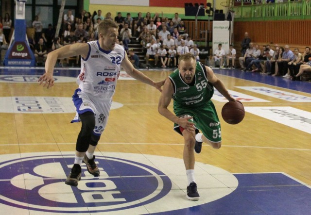 Koszykarze Stelmetu Enei BC Zielona Góra wygrali w Radomiu trzeci mecz pierwszej rundy play off.
