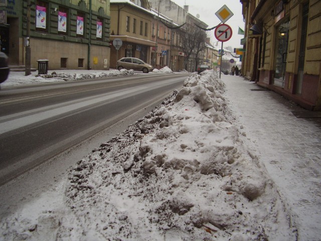 Pierwszą pracą skazanych ma być pomoc przy odśnieżaniu bocheńskich ulic i chodników