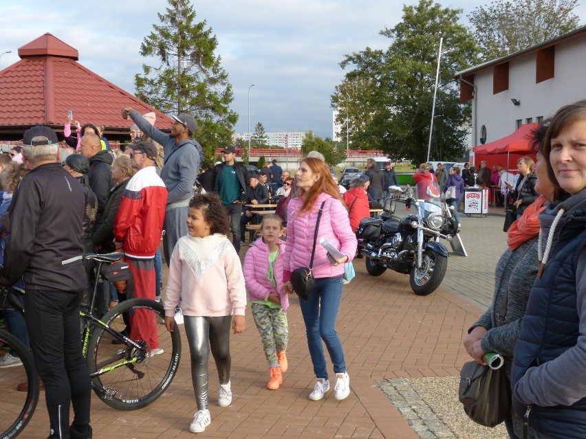 Taniec, śpiew, potrawy rybne i parada morska podczas Festiwalu Rybnego 