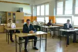 Egzamin ósmoklasisty 2024 w Lipnie. Stres uczniowie mają za sobą. Teraz czekają na wyniki. Zdjęcia
