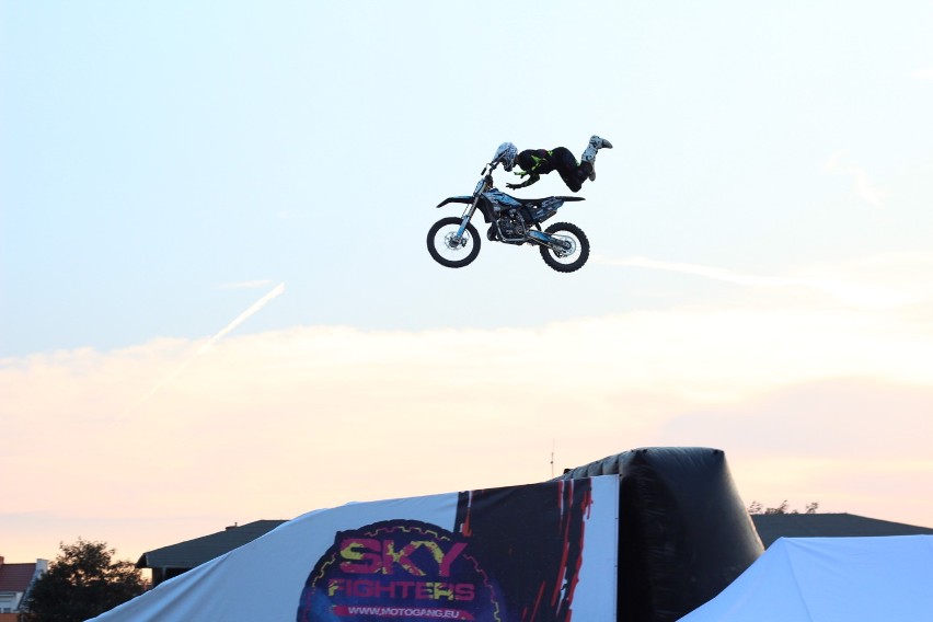 Sky Fighters Moto Gang Live Show