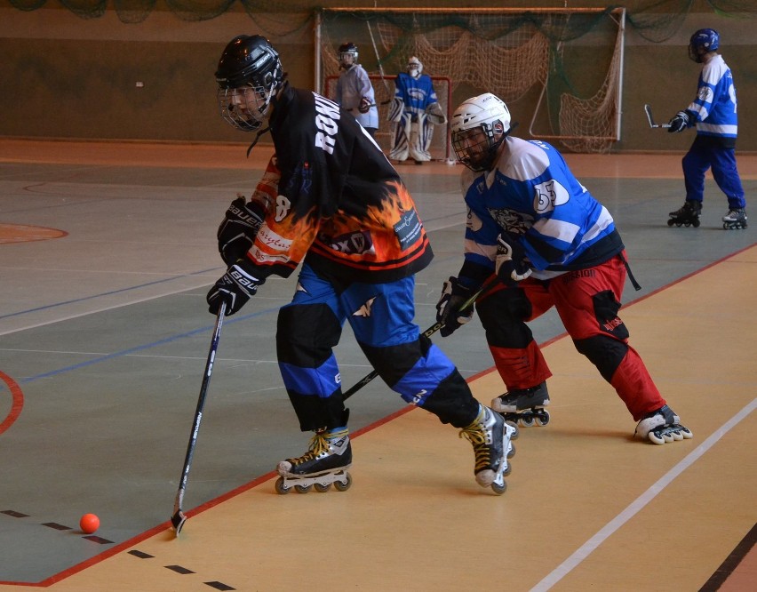 Turniej hokeja in-line w Malborku. Wygrały HUKS Niedźwiadki Gdynia i Bombers I Malbork