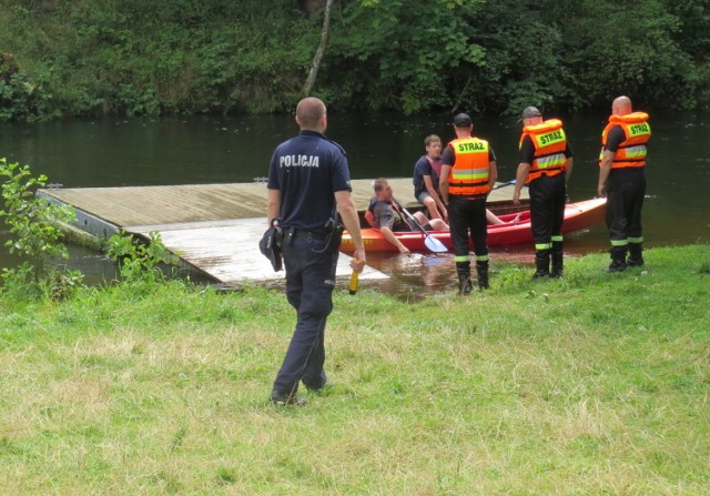 Taki widok nie powinien nikogo dziwić. Policjanci i woprowcy nadal będą kontrolować wypoczywających