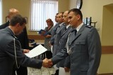 Awanse i odznaczenia dla policjantów z powiatu obornickiego