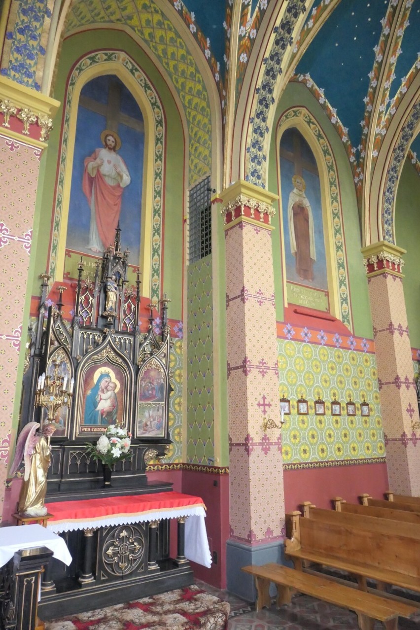 Odrestaurowane wnętrza kościoła Karmelitanek w Przemyślu.