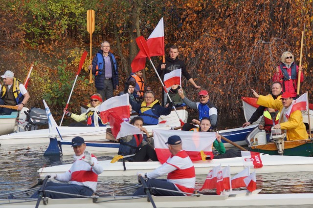 Spływ Prosną w Kaliszu dla uczczenia stulecia Niepodległości Polski