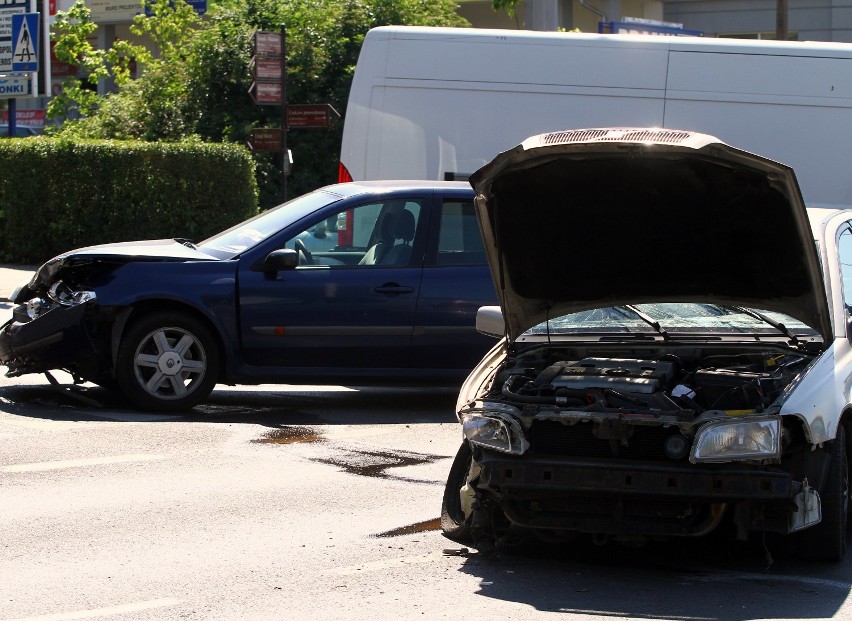 Wypadek na skrzyżowaniu Sienkiewicza i Kopernika