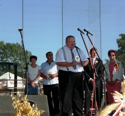 Podczas niedzielnych dożynek w Iwanowicach Dużych nagrodzono rolników