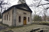 Opuszczony kościół w Bukownie w coraz gorszym stanie. Pochłonie go zapadlisko? Decyzje o jego rozbiórce wydano już około 30 lat temu