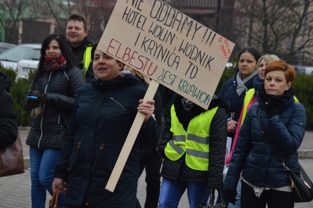 Bełchatów: protest pracowników Elbestu