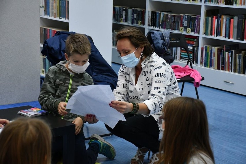 Tak wyglądała Noc Bibliotek 2020 w Świdniku. Byliście? Szukajcie się na zdjęciach!