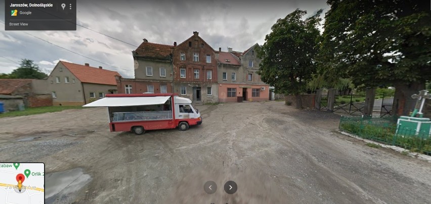 Wsie w gminie Strzegom w google maps. Ci mieszkańcy zostali uchwyceni przez kamery Google Street View!