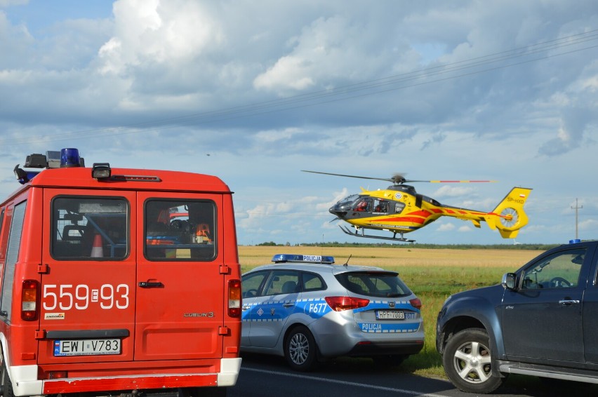 Wypadek na DK 74 w Kuźnicy Strobińskiej. 43-latek kierujący fordem zabrany przez LPR 