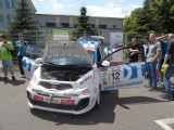 Debata o bezpieczeństwie na drogach Chorzów: sportowe samochody i pokaz akcji ratunkowej