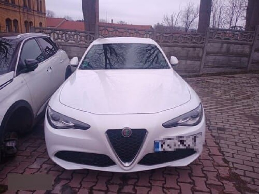 Skradzione w Niemczech Alfa Romeo odnalazło się w Bogatyni