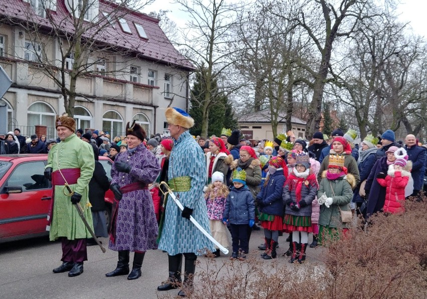 Tłumy łęczycan przeszły w Orszaku Trzech Króli [ZDJĘCIA] 