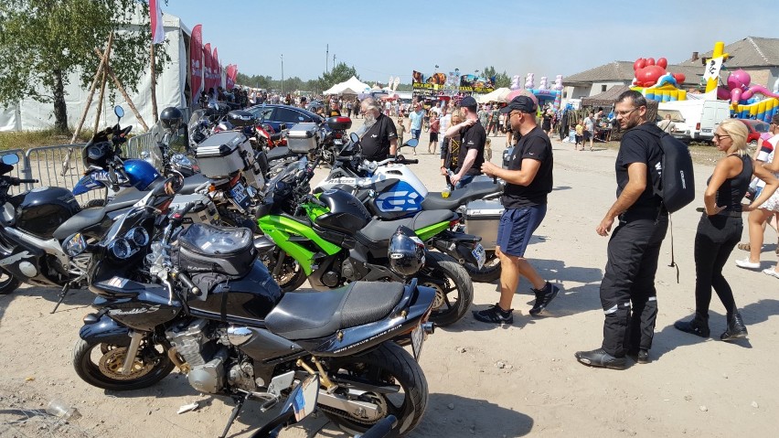 Motocykliści z Wągrowca pojechali na festyn militarny