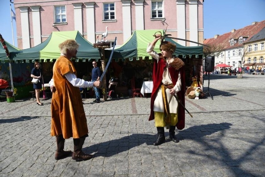 Wiosenny jarmark pod Ratuszem w 2019 r.