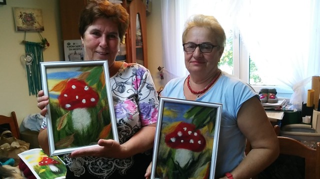W Ropicy Polskiej odbyły się warsztaty malowania obrazów wełną