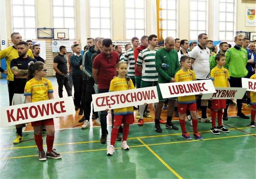 Lubliniec: Halowe Mistrzostwa Śląska Sędziów. Ceremonia otwarcia