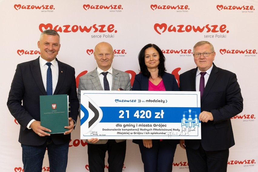 Burmistrz Grójca, Dariusz Gwiazda na oficjalnym podpisaniu...