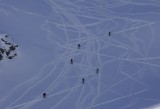 Tatry. Idziesz w góry na nartach, uważaj na pieszych. Oni na szlaku mają pierwszeństwo 