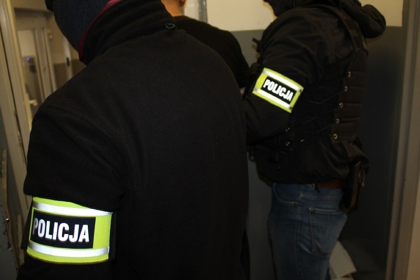Ukrywający się przestępcy w Legnicy nie mają łatwo. Legnicka policja w ciągu dwóch tygodni zatrzymała 60 osób poszukiwanych!