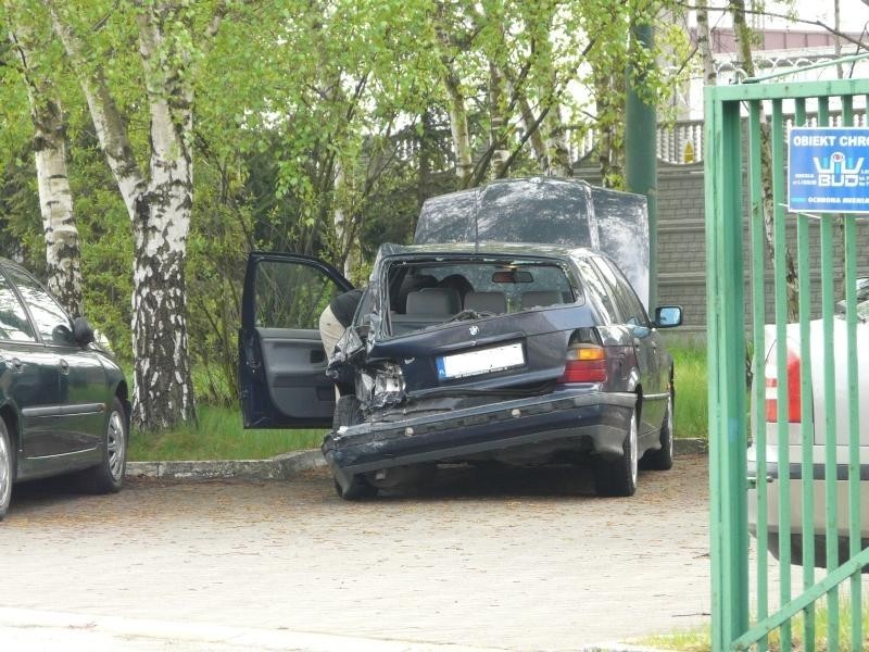 Wypadek przy wjeździe do Lubina (ZDJĘCIA)