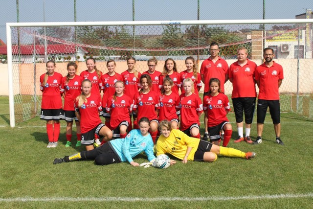 W rundzie jesiennej III ligi piłki nożnej kobiet, zawodniczki Wdy II/Strażaka Przechowo zdobyły pięć punktów.