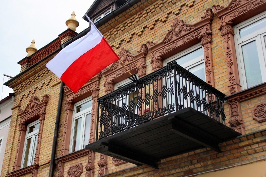 Obchody Święta Niepodległości w Zgierzu. Powrót rowerowej Sztafety "Ogień Niepodległości" z Ukrainy.