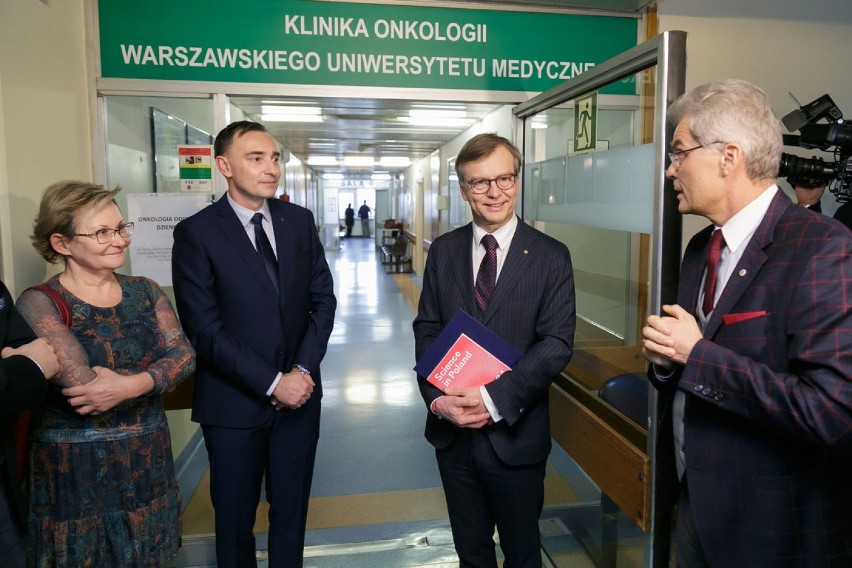 Otwarto pierwszą Klinikę Onkologii WUM. ''Placówka spełnia najwyższe standardy''