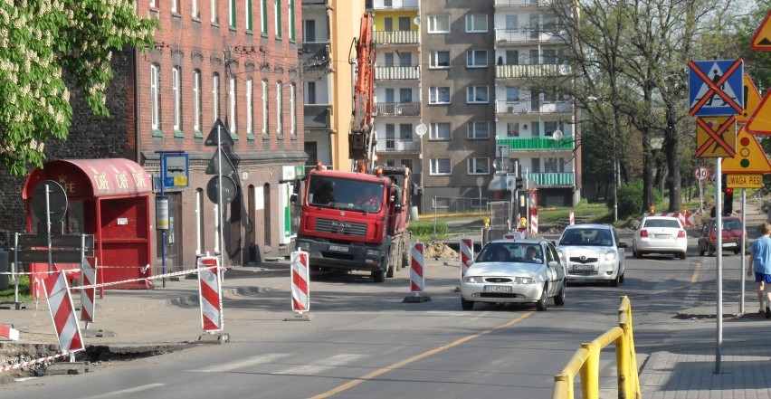 Siemianowice: W Bytkowie trwa przebudowa ulic. Wkrótce rozpocznie się  budowa ronda Kaczor