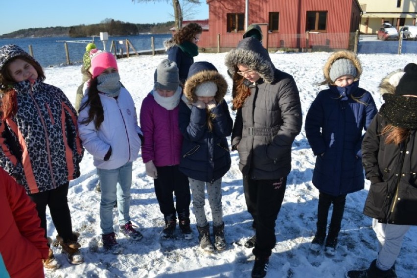 Uczniowie z Pruszcza i Suchego Dębu ferie zimowe spędzili na Kaszubach. Poznając historie i atrakcje świetnie się bawili [ZDJĘCIA]
