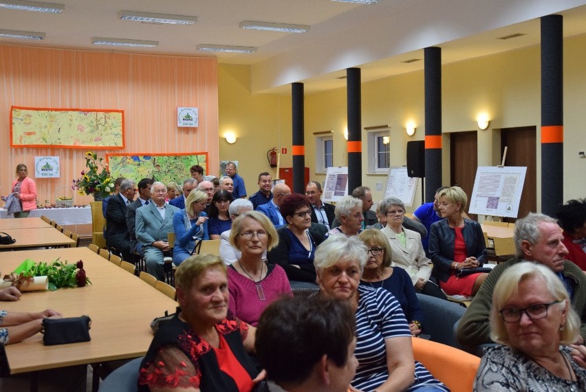 800-lecie sołectwa Wierzyce: oficjale rozpoczęcie jubileuszowych obchodów oraz koncert piosenek Anny German [FOTO, FILM]