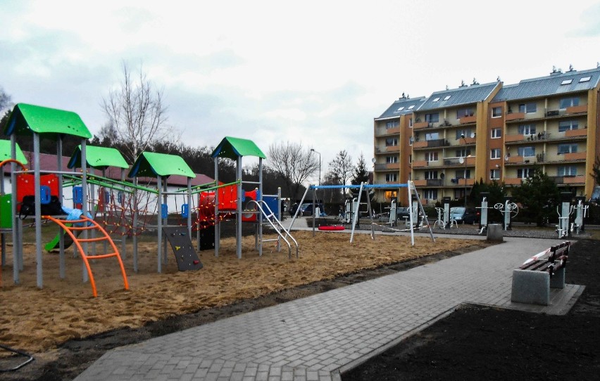 Nowy plac rekreacyjno-sportowy powstaje w Kijewie [ZDJĘCIA] 
