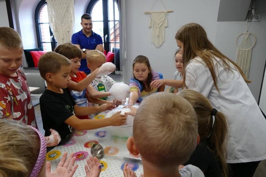 Festiwal "Złap pociąg do nauki" w Bibliotece Publicznej Miasta i Gminy w Pleszewie