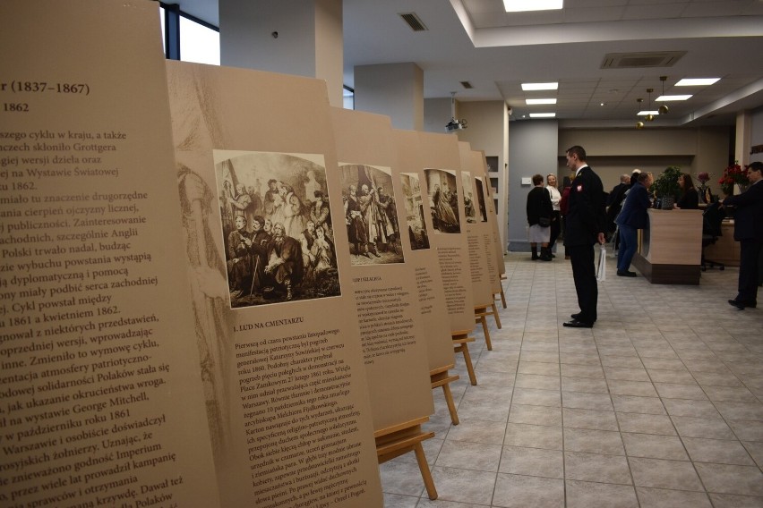 W Kielcach zaprezentowano wyjątkowe monety kolekcjonerskie związane ze 160. rocznicą wybuchu powstania styczniowego. Zobacz zdjęcia