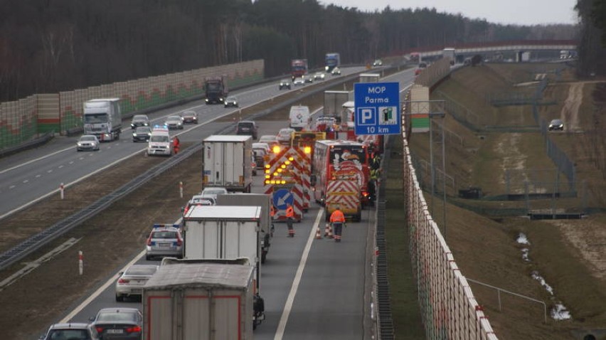 Kierowca Polskiego Busa nie żyje, cztery osoby są ranne