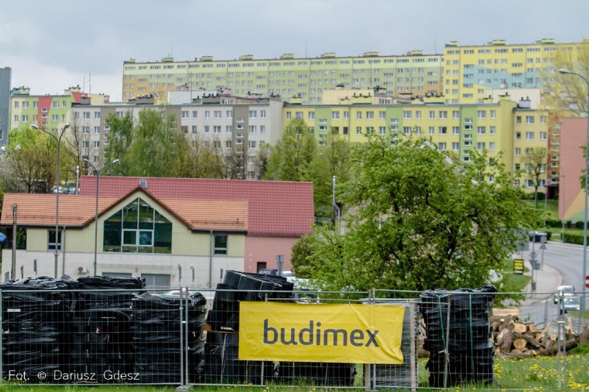Obwodnica Wałbrzycha: Budimex - wykonawca obwodnicy, zwozi materiały na budowę. [ZDJĘCIA] 